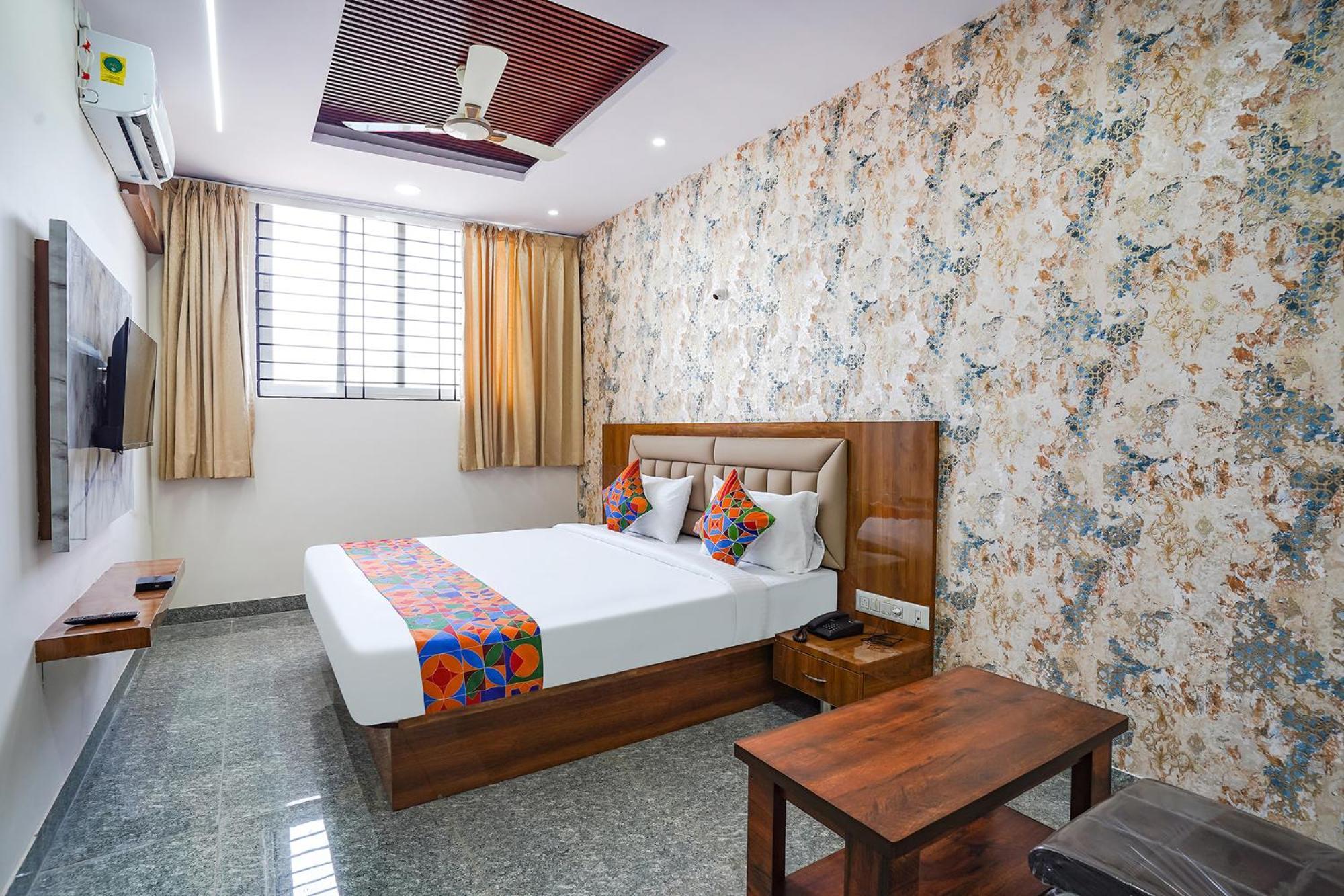 Fabhotel Platinum Palace - Nr Magadi Main Road Bangalore Eksteriør billede