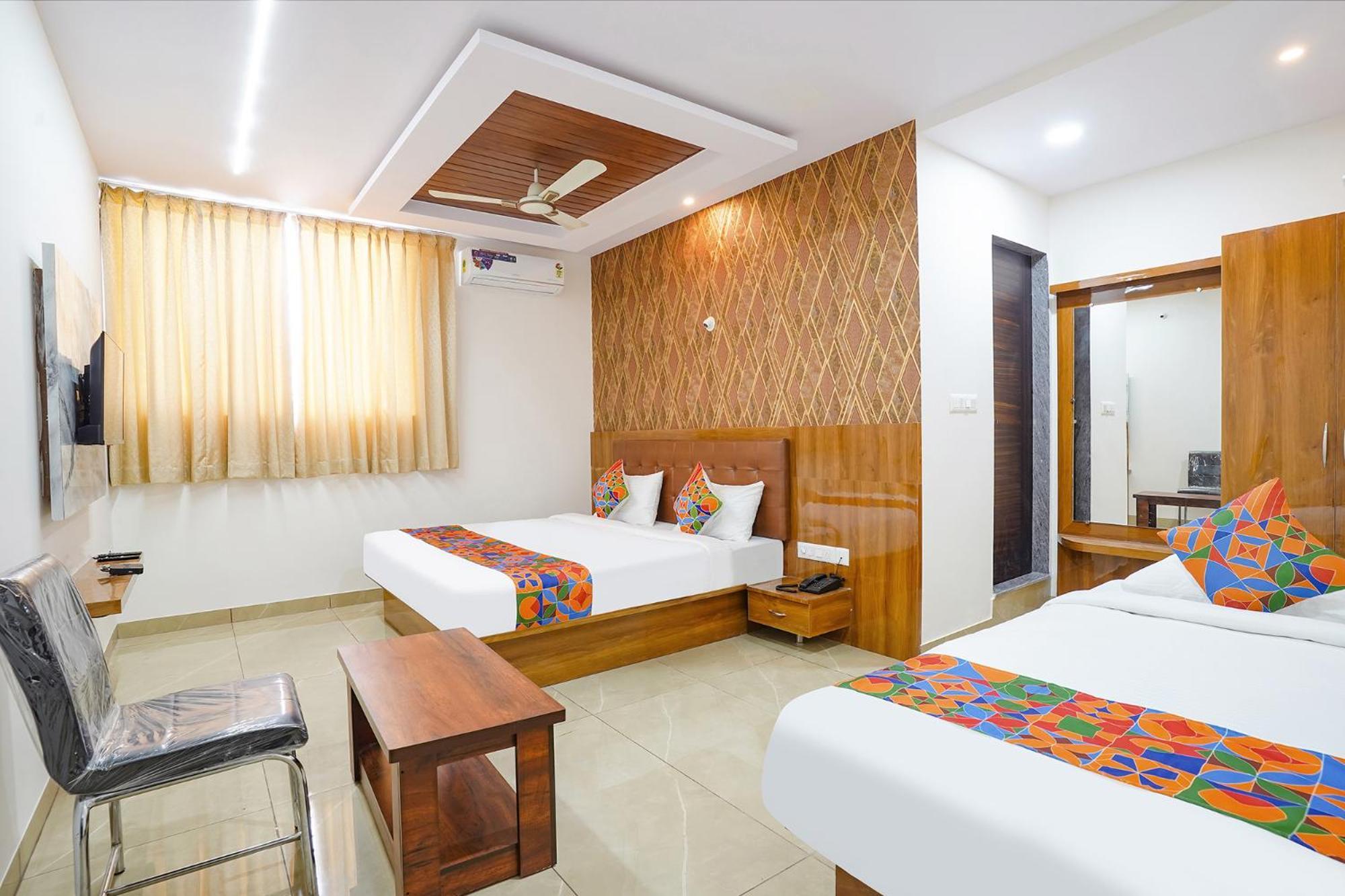 Fabhotel Platinum Palace - Nr Magadi Main Road Bangalore Eksteriør billede